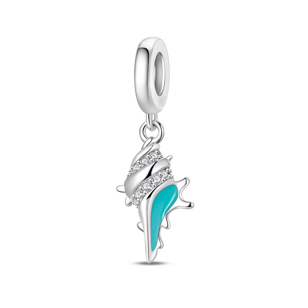 Charm concha turquesa